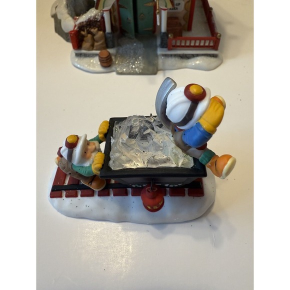 Department 56 Sweet Rock Candy Co Complete North Pole Series 56725 w Candy Road - Picture 13 of 16